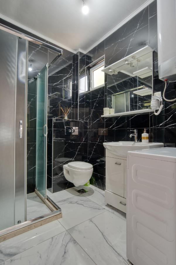Apartmani Cukic Rafailovici 부드바 외부 사진