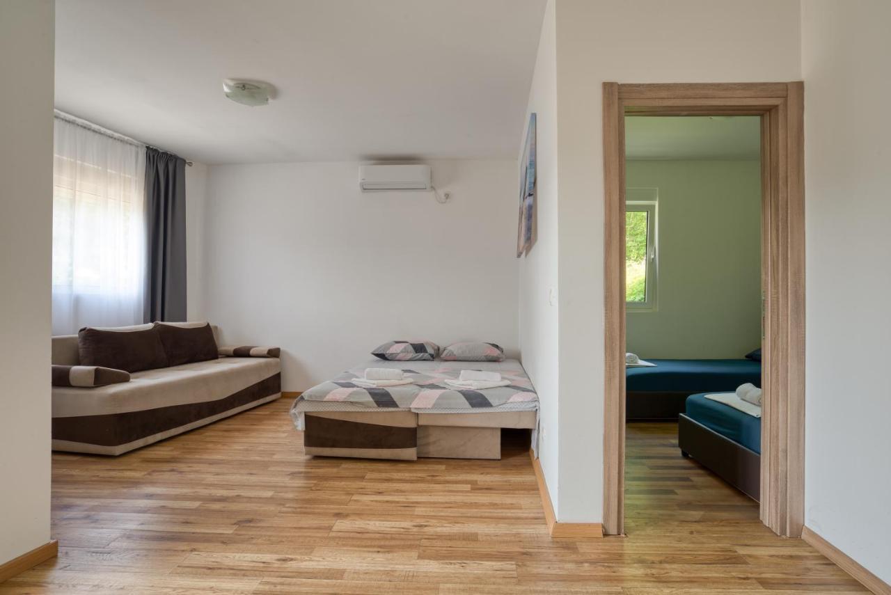Apartmani Cukic Rafailovici 부드바 외부 사진