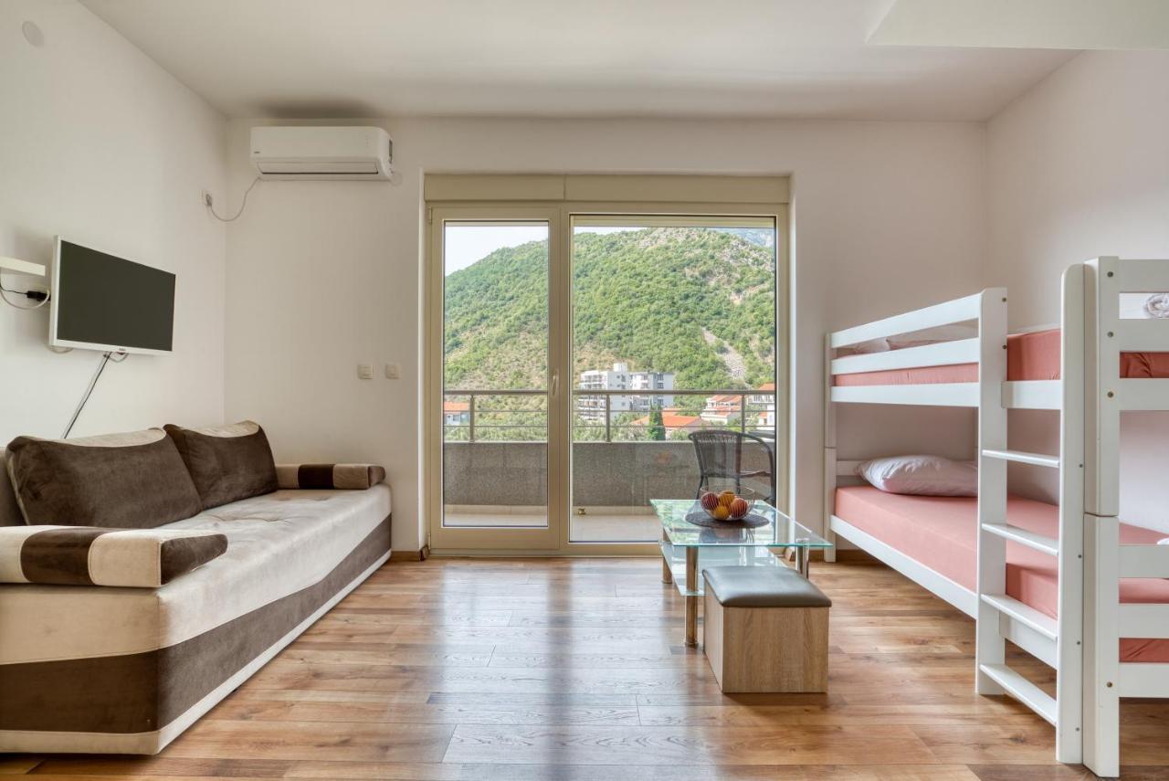 Apartmani Cukic Rafailovici 부드바 외부 사진
