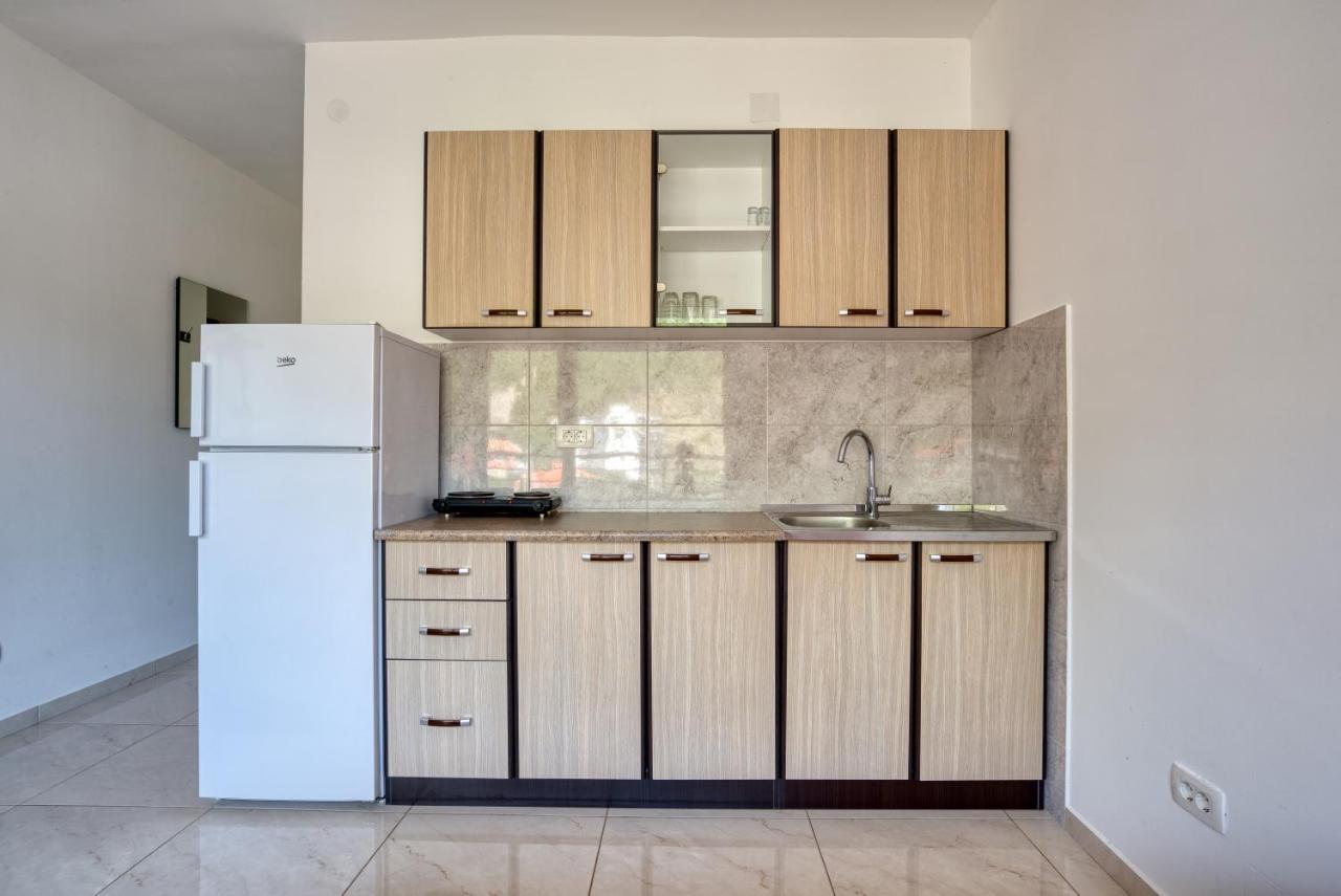 Apartmani Cukic Rafailovici 부드바 외부 사진