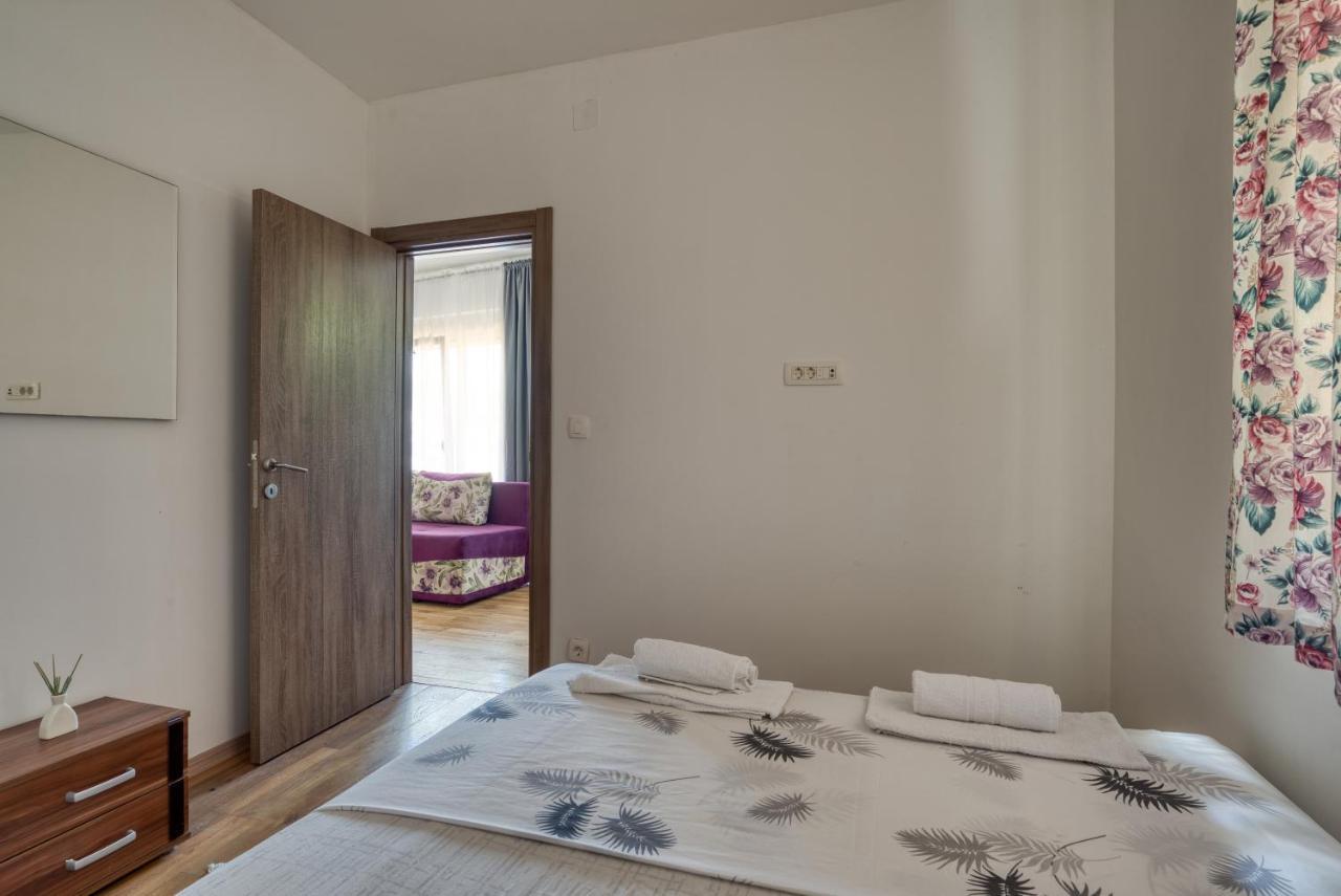 Apartmani Cukic Rafailovici 부드바 외부 사진