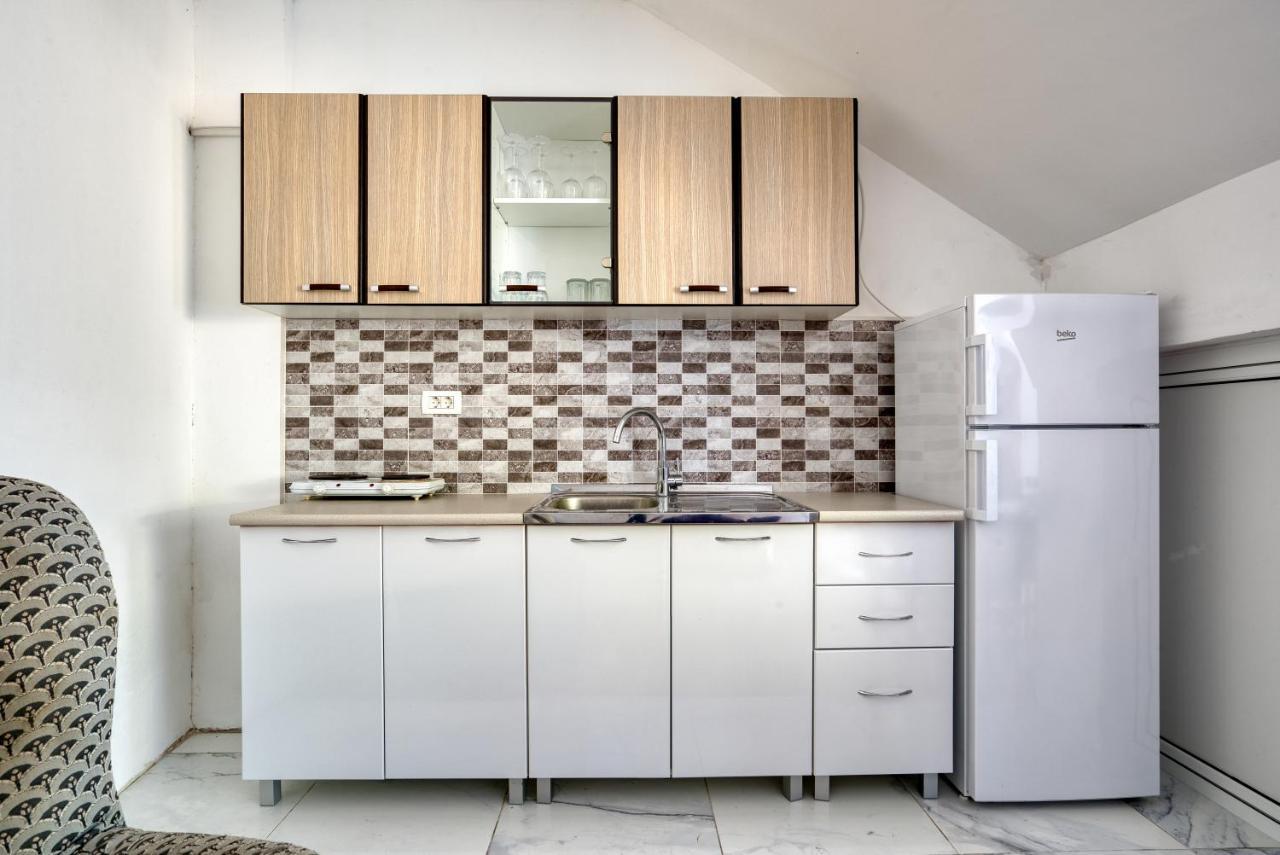 Apartmani Cukic Rafailovici 부드바 외부 사진